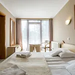 Geovita 3*